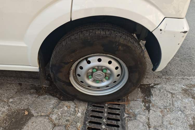 Used Dongfeng Xiaokang EC36 2018 Standard-Model Sandton Battery