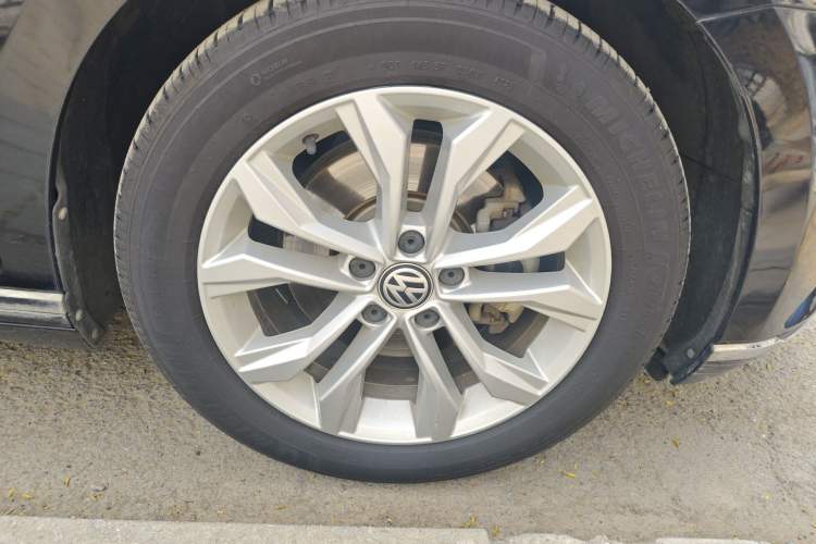 Used Volkswagen Magotan 2017 330TSI DSG Luxury Model
