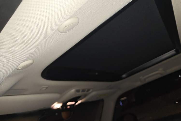 Used MINI 2022 1.5T COOPER Artist