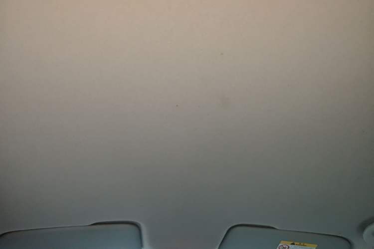 Used Venucia T70 2018 2.0L CVT Smart Edition
