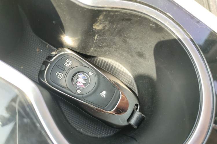 Used Buick Regal 2020 552T Elite Edition Vehicle Key