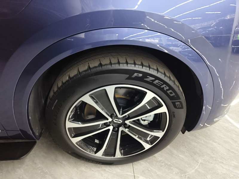 Used Hima AITO M7 2026 Model Range-Extending Ultra All-Wheel Drive 5-Seater Version — 25