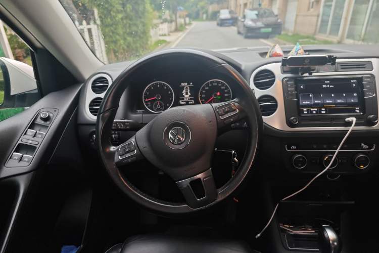 Used Volkswagen Tiguan L 2016 300TSI Automatic Two-Wheel Drive Comfort Edition