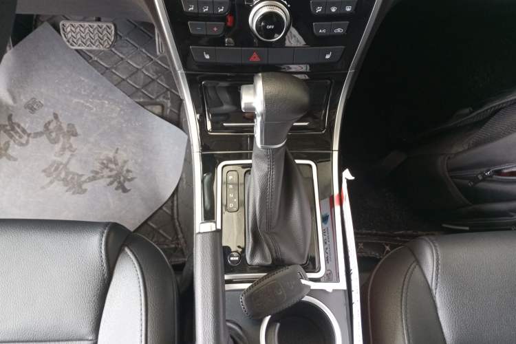 Used Haval H2 2017 Red-Label 1.5T Automatic Two-Wheel Drive Elite Model