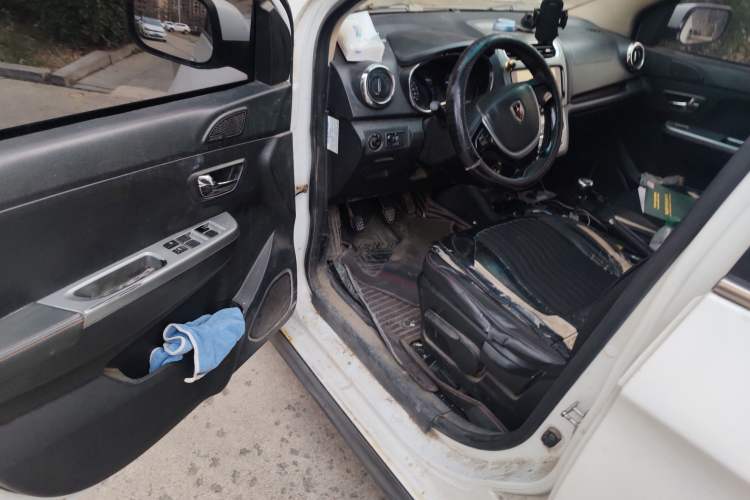 Used Jinbei 750 2016 1.5L e-Drive Version
