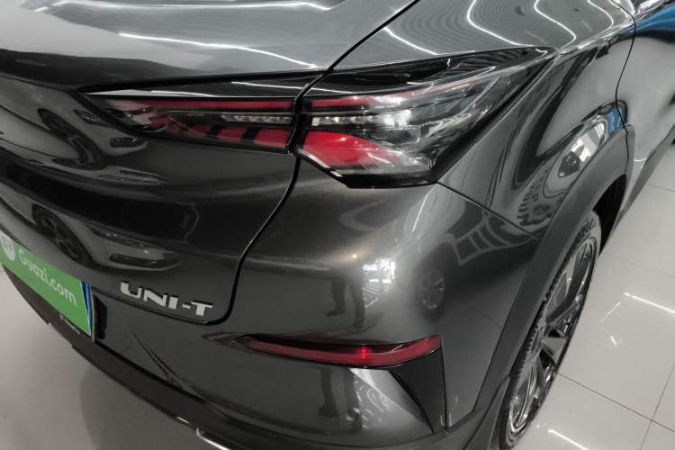 Used Changan UNI-T 2020 1.5T Prestige Version
