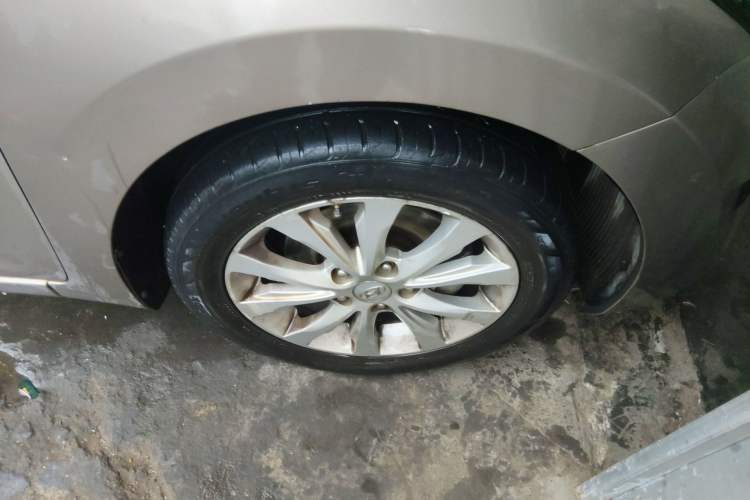 Used Hyundai Elantra (5th Generation / Langdong) 2016 1.6L Manual Fashion Edition Right Front Wheel Hub