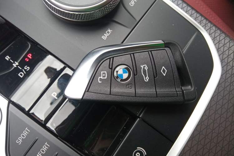 Used BMW 3 Series 2025 330Li M Sport Shadowline Package
