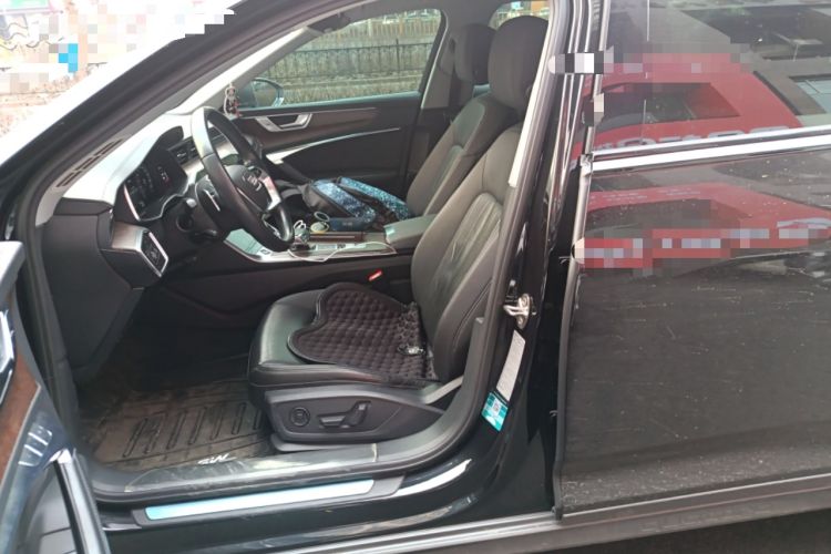 Used Audi A6 2020 allroad quattro Explorer 55 TFSI Prestige Off-Road Model
