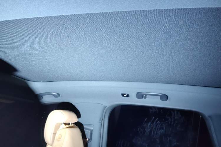 Used Nio ES6 2020 420 km Sport Edition Headliner