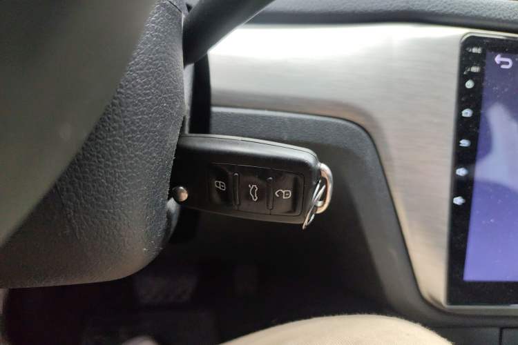 Used Volkswagen Lavida 2018 Classic 1.5L Automatic Fashion Edition China VI Standard Vehicle Key