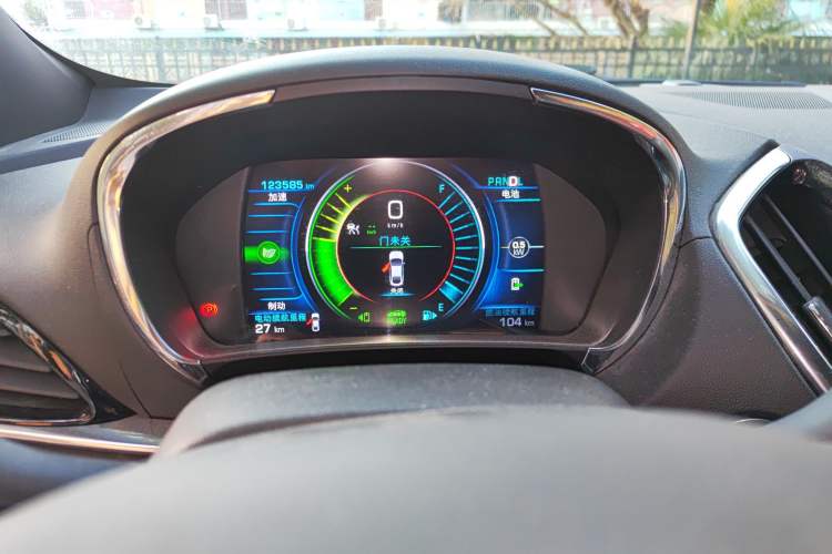 Used Buick VELITE 5 2017 Stylish Extended-Range Model