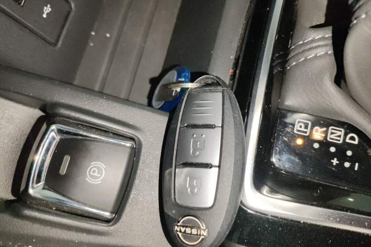 Used Nissan Qashqai 2025 Honor 2.0L CVT XV+ Leading Edition