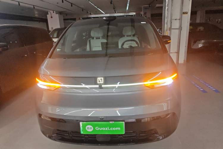 Used Zeekr MIX 2025 Long-Range Intelligent Driving Edition
