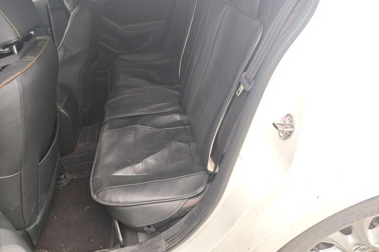 Used Mazda 3 Axela 2017 Sedan 1.5L Manual Comfort Model Emission Standard China V