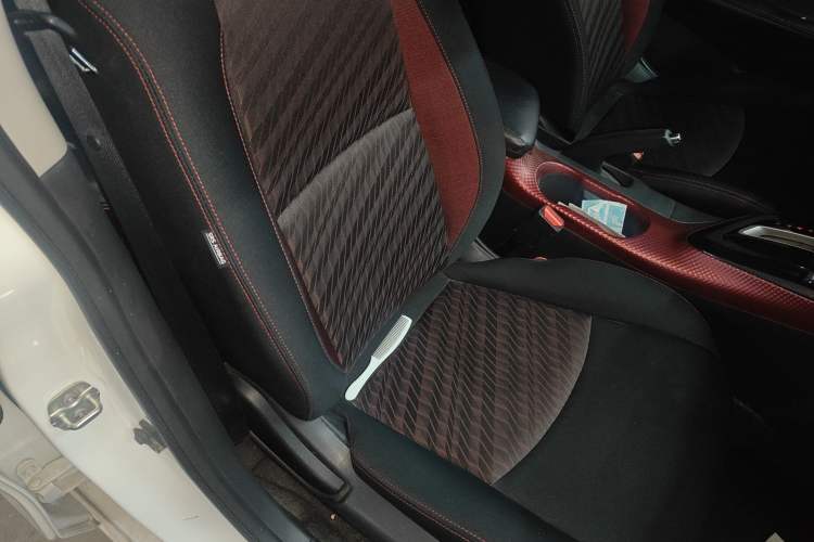 Used Nissan Lannia 2016 1.6L CVT Cool Edition
