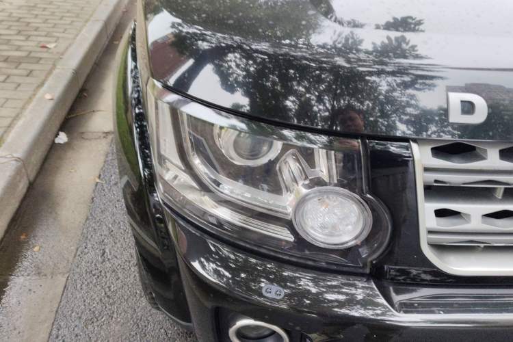 Used Land Rover Discovery 2014 3.0 SC V6 SE