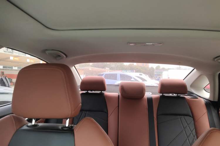 Used Changan Eado 2022 PLUS Blue Whale NE 1.4T GDI DCT Prestige Edition