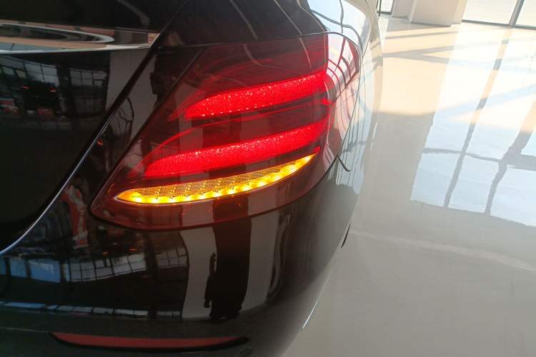 Used Mercedes-Benz E-Class 2018 E 200 L