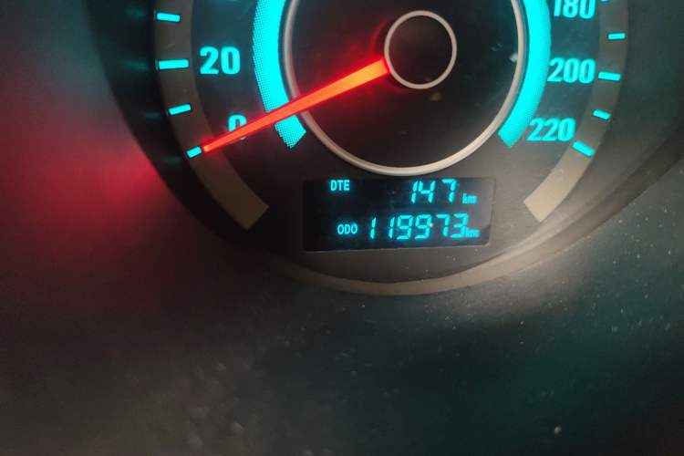 Used CHANGAN Eado 2014 1.6L Manual Luxury Model Odometer Close Up