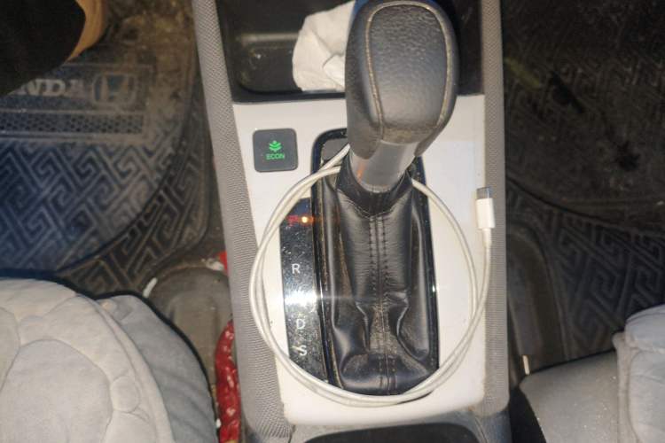 Used Honda LIFE 2021 1.5L CVT CRO-S Fun Edition Gear Lever