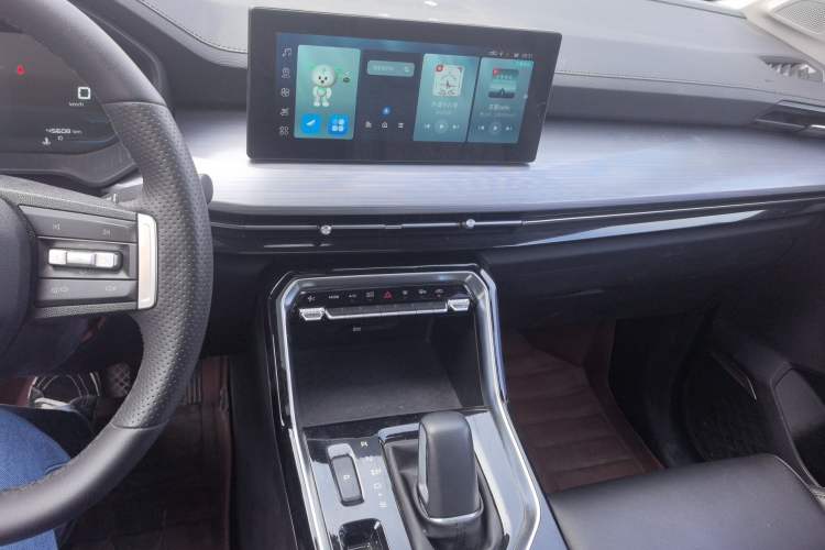 Used Wuling Asta 2022 2.0L DHT Electric-Speed Version Audio And AC Panel