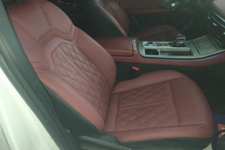 Used JETOUR X70 PLUS 2023 1.5T DCT Brave PLUS 5-Seater