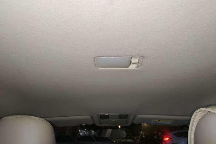 Used Nissan Sylphy 2012 Classic 1.6XE Automatic Comfort Edition Headliner