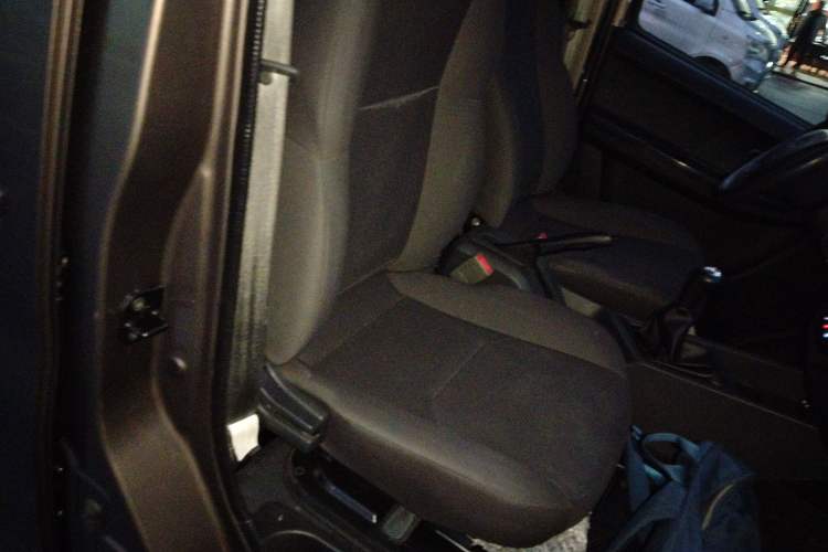 Used Chana Ruixing M60 2023 1.5L GDI Comfort-Class Passenger Vehicle 6/7 Seats
