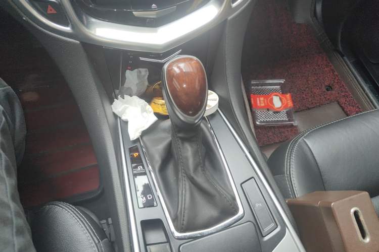 Used Cadillac SRX 2015 3.0L Elite Model
