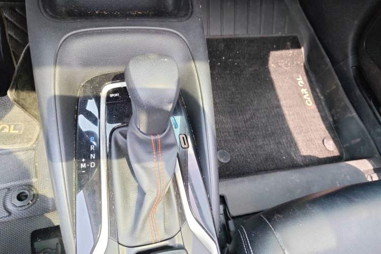Used Toyota Corolla 2021 1.2T S-CVT Elite PLUS Edition Gear Lever