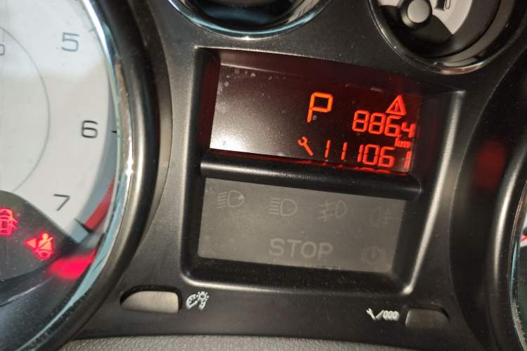 Used Peugeot 308 2014 Enjoy Edition Classic 1.6L Automatic Premium Model Odometer Close Up