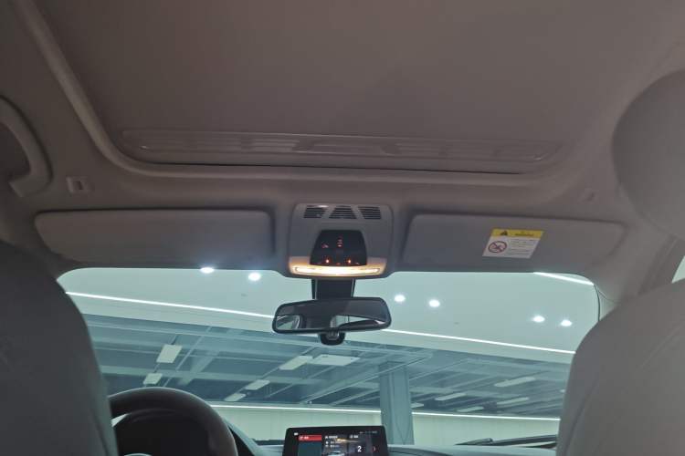 Used BMW 3 Series 2018 320Li Leading Model M Sport Package