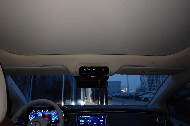 Used Mercedes-Benz EQE 2022 350 Luxury Edition
