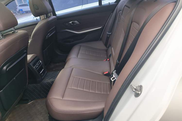 Used BMW 3 Series 2020 Facelifted 325Li M Sport Night Edition Package Left Rear Seat