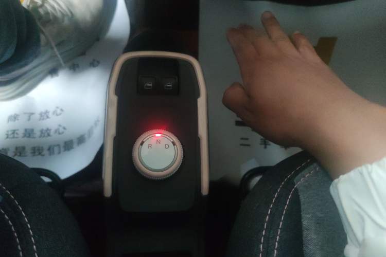 Used Chery QQ Ice Cream 2022 170km Sundae Phosphate Lithium-Ion