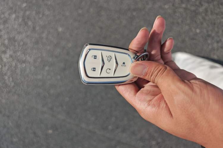 Used Cadillac XT5 2022 2.0T Two-Wheel Drive Luxury Version