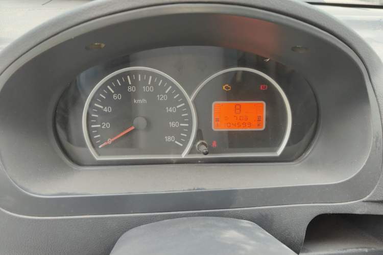 Used BAIC Weiwang 306 2016 1.2L Basic Version 7 Seats A12 China IV Emission Standard
