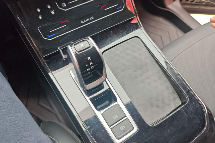 Used Chery Tiggo 7 2022 Supercharged Edition 1.6T DCT Super Warrior Gear Lever