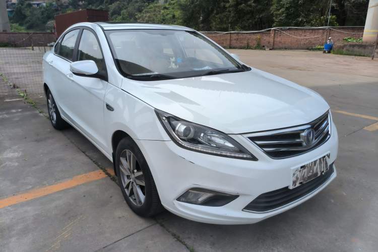 Used CHANGAN Eado 2015 1.6L Automatic Luxury Model Front Right 45 Deg
