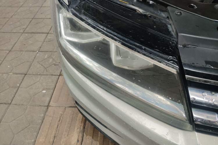 Used Volkswagen Tiguan L 2018 Facelift 330TSI Automatic Two-Wheel Drive Luxury Edition
