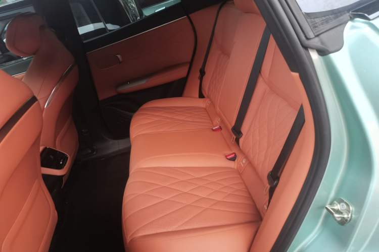 Used Deepal S07 2023 200Max Range-Extended Version
