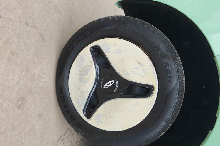 Used Chery QQ Ice Cream 2022 170km Sundae Phosphate Lithium-Ion
