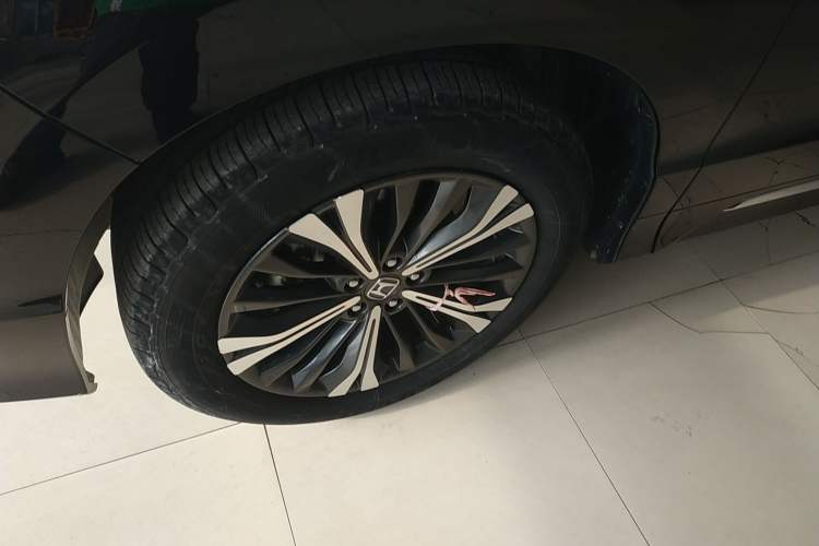 Used Honda UR-V 2020 370TURBO Two-Wheel Drive Luxury Edition
