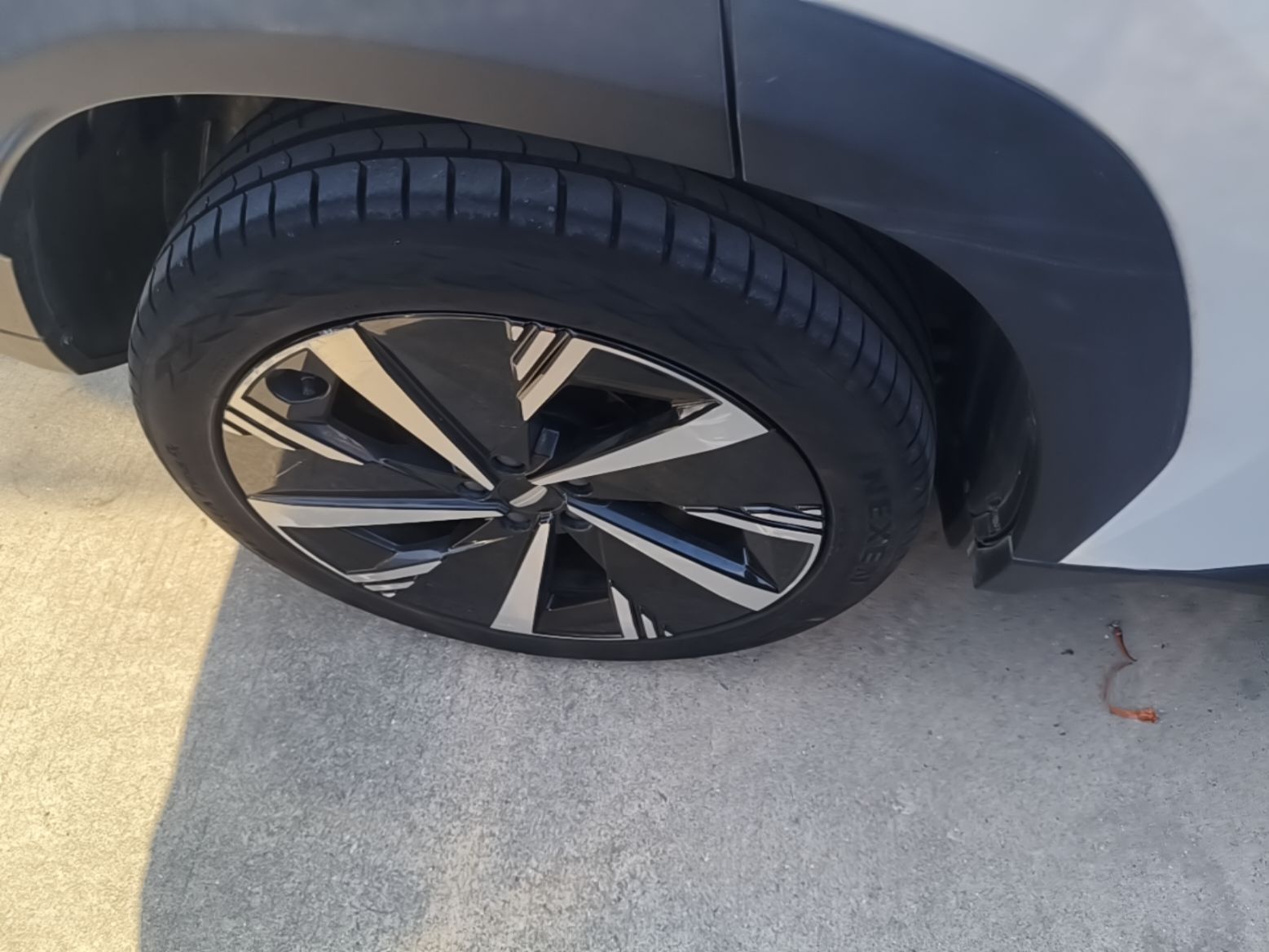 Geely Auto FX11 2023 1.5TD DCT Prestige Edition — снимка 11