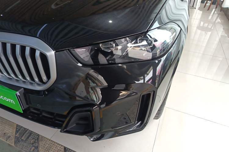 Used BMW X5 2023 xDrive 30Li Luxury M Sport Night Edition Package
