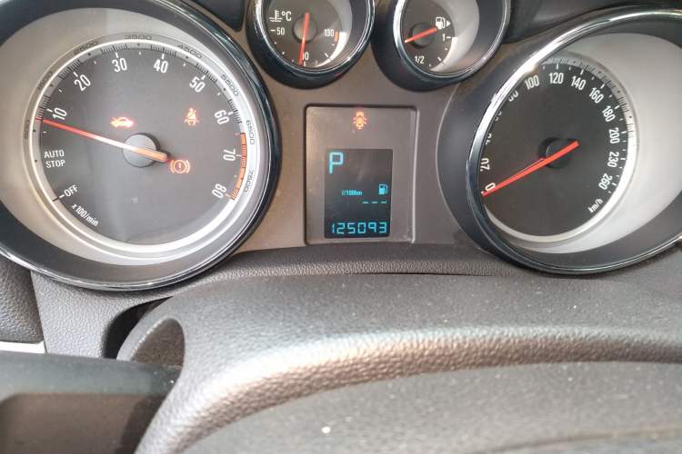 Used Buick Encore 2015 1.4T Automatic Two-Wheel Drive Urban Leading Model