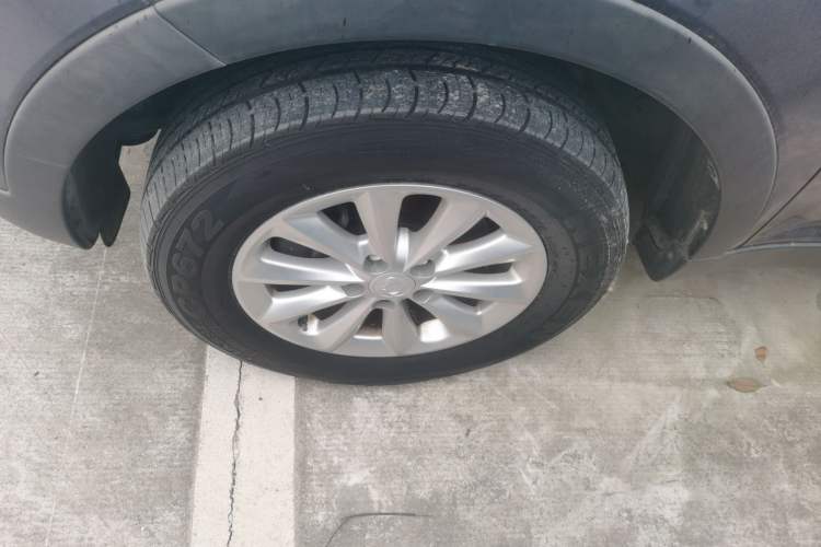 Used SsangYong Korando 2014 2.0L Gasoline Two-Wheel Drive Manual Comfort Navigation Edition
