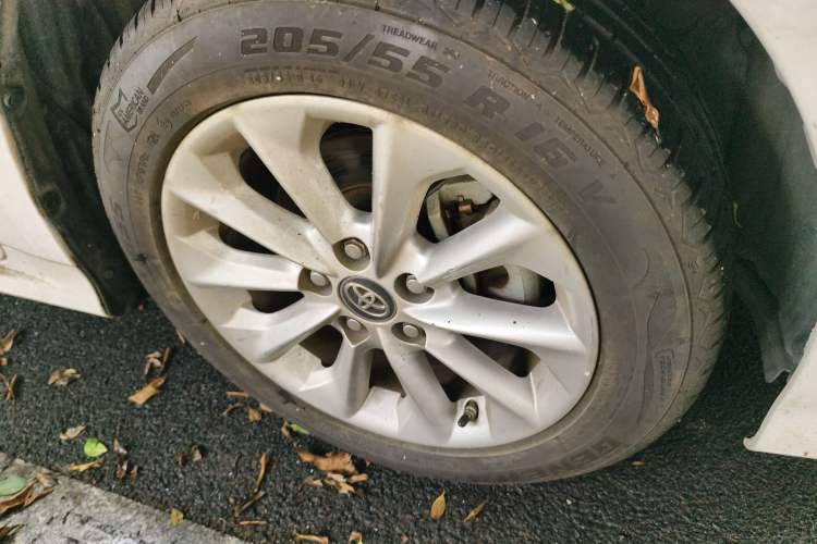 Used Toyota Corolla 2021 1.2T S-CVT Elite PLUS Edition Right Front Wheel Hub