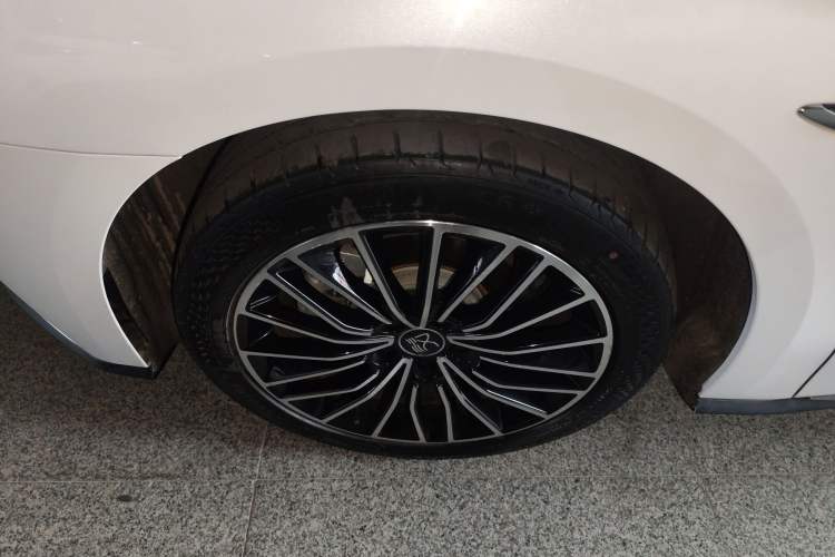 Used BYD Han 2020 DM Four-Wheel Drive Performance Edition Prestige Model Left Front Wheel Hub
